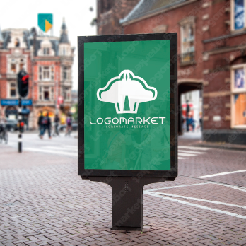 木と自然と緑のロゴ