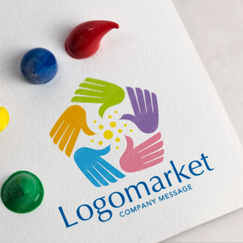 手と鳥と希望のロゴ