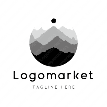 山と太陽と自然のロゴ