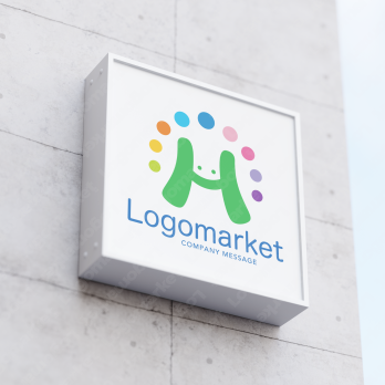 Hと虹と笑顔のロゴ