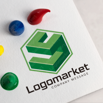 Yと先進的とひらめきのロゴ