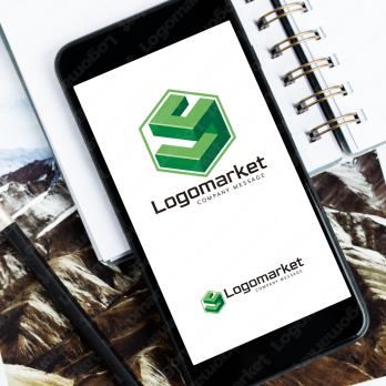 Yと先進的とひらめきのロゴ