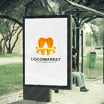 歯とサポートとクラウンのロゴ