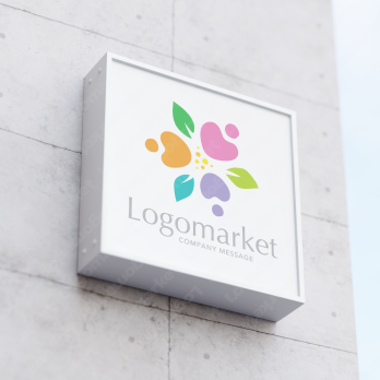 人とハートと花のロゴ