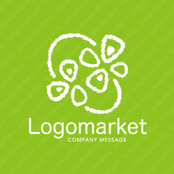 クローバーと繋がりと親しみやすいのロゴ