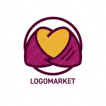ハートとさつまいもと焼き芋のロゴ
