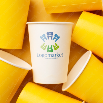 Aとaと虹のロゴ