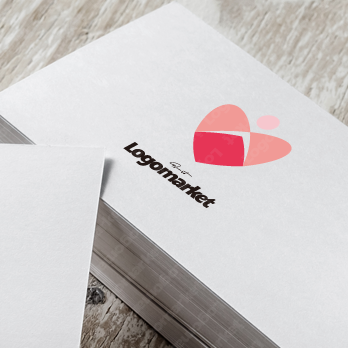 ハートと前向きと人のロゴ