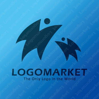 コウモリと親子とチームのロゴ