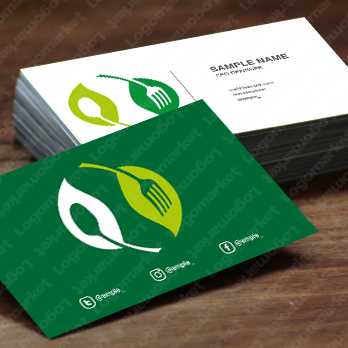 ナチュラルとスプーンと葉のロゴ