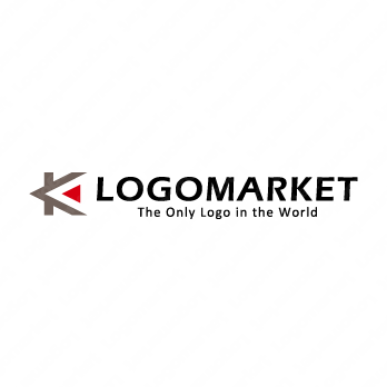 不等号とコントロールとくさびのロゴ