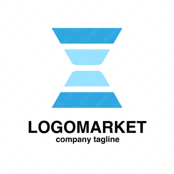 台形とミニマルと信頼感のロゴ