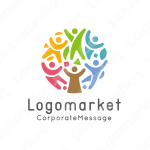 樹木と人々と親しみやすいのロゴ