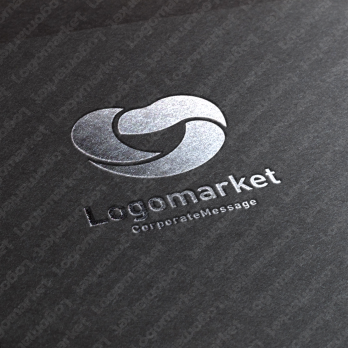 Aとaと虹のロゴ