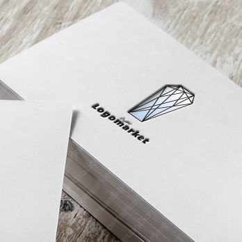 成功とラグジュアリーとビルのロゴ