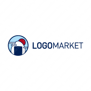 山と梅干しと日の出のロゴ