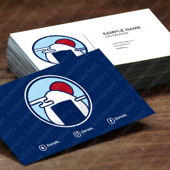 山と梅干しと日の出のロゴ