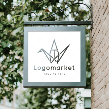 Tと鶴と折り鶴のロゴ