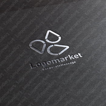 Aとaと虹のロゴ