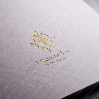 馬とライラックと馬主のロゴ