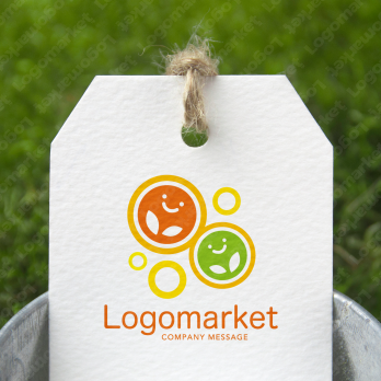 Aとaと虹のロゴ