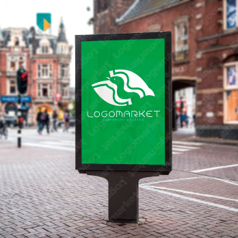 へびと自然と個性のロゴ