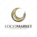 月とミステリアスとラグジュアリーのロゴ