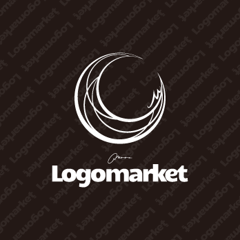 月とミステリアスとラグジュアリーのロゴ