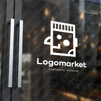 空間と横顔と親しみのロゴ