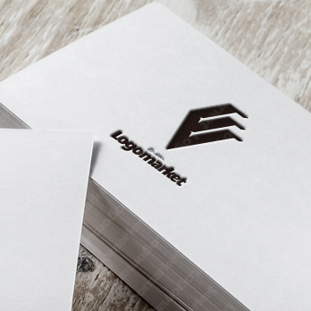 Vと鍵爪とラグジュアリーのロゴ