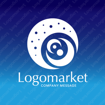 月と人と穏やかのロゴ