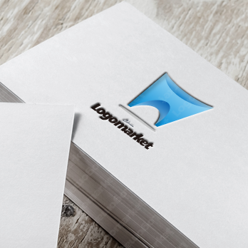 シンプルと上質感と信頼性のロゴ