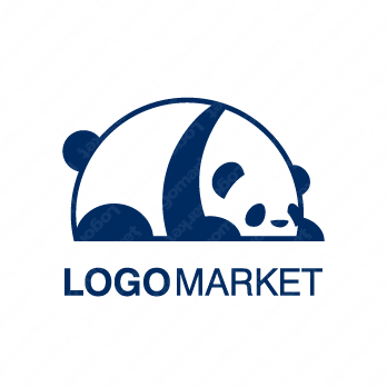 白黒とジャイアントと動物のロゴ