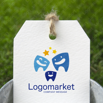 歯とキャラクターと安心感のロゴ