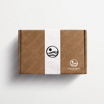 月と山と海のロゴ