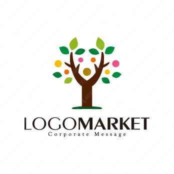 人と成功と成熟のロゴ