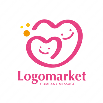 ハートと親子と愛情のロゴ