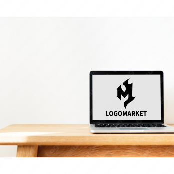 Mと炎と情熱のロゴ