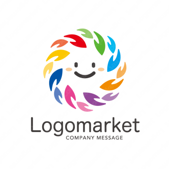 手とコミュニケーションと明るいのロゴ