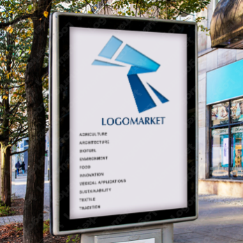 スピード感とTとシャープのロゴ