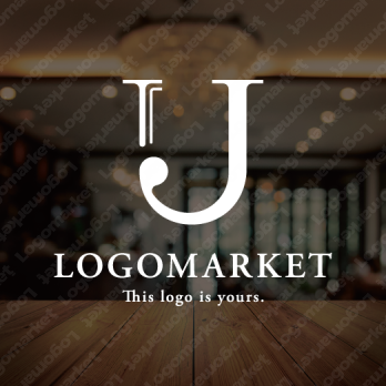 洗練とモダンと明朝体のロゴ