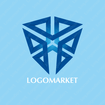 立方体と光るとキューブのロゴ