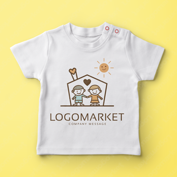 こどもと家とハートのロゴ