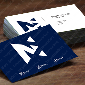 Nと三角とシンプルのロゴ