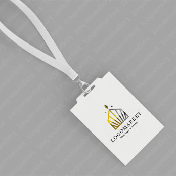 家と王冠と高級のロゴ