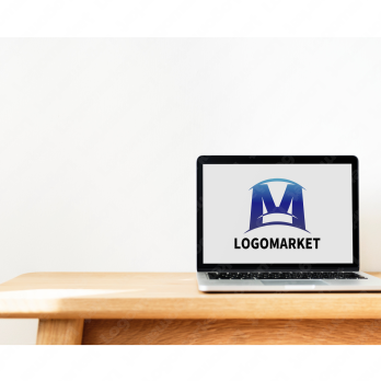 Mとドームとアーチのロゴ