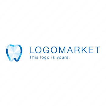 輝きと清潔と歯のロゴ