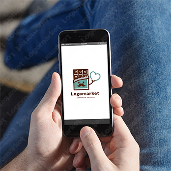 チョコと親しみとハートのロゴ