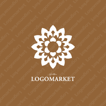 花とラグジュアリーと愛のロゴ