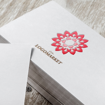 花とラグジュアリーと愛のロゴ